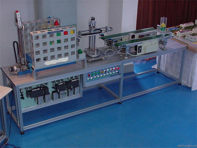 �Զ����豸